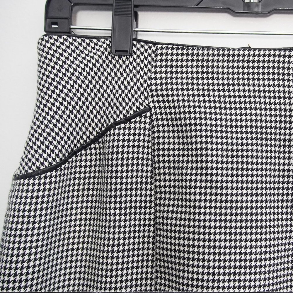 Black and White Pencil Skirt
